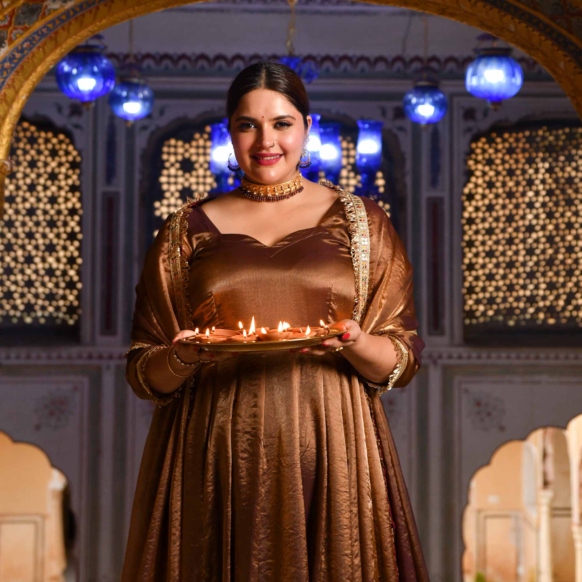 Chamakta Taaj- Copper & Gold Tissue Silk Anarkali Set - Image 13