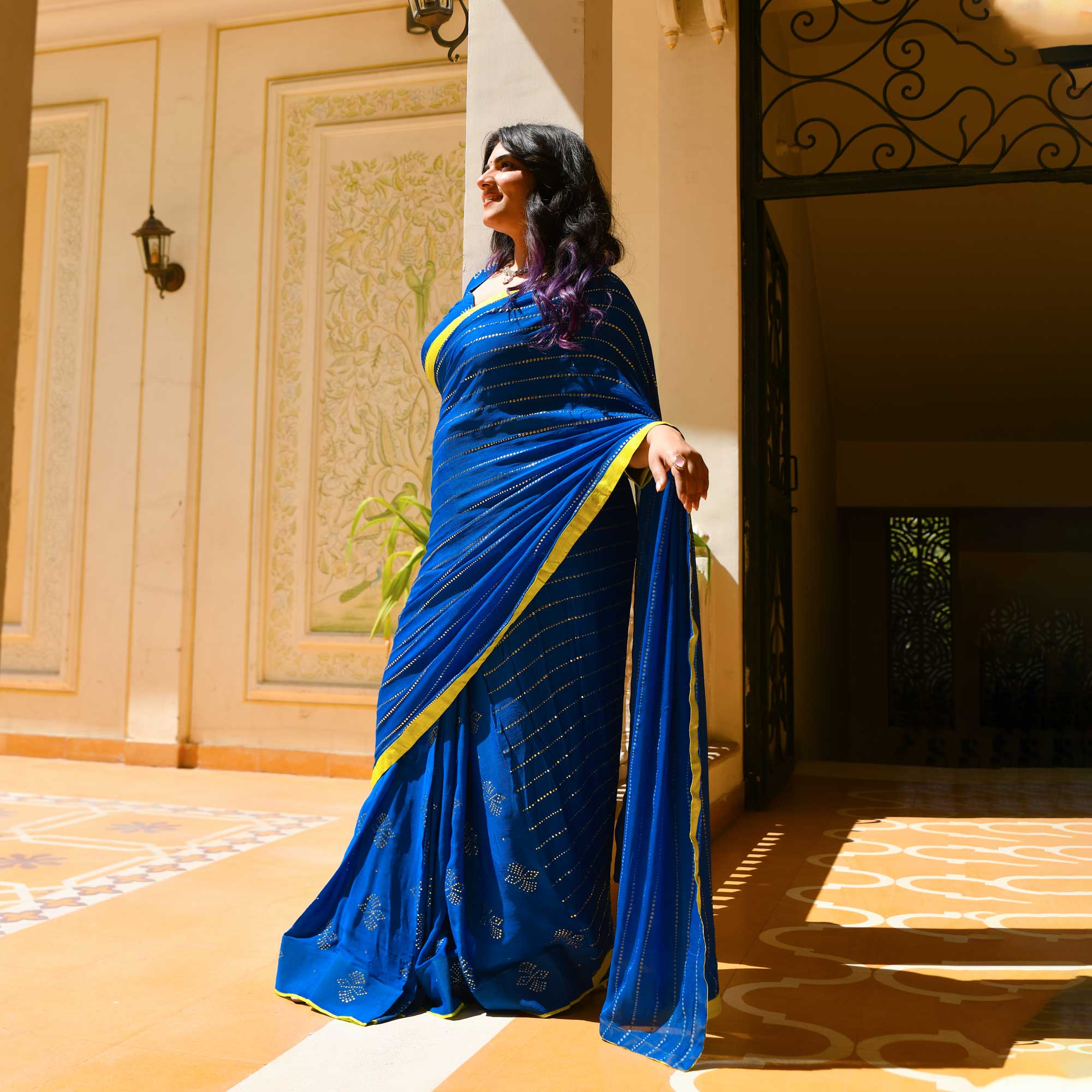 Chandani Leher- Electric Blue & Gold Embroidered Pre-drape Saree Set - Image 5