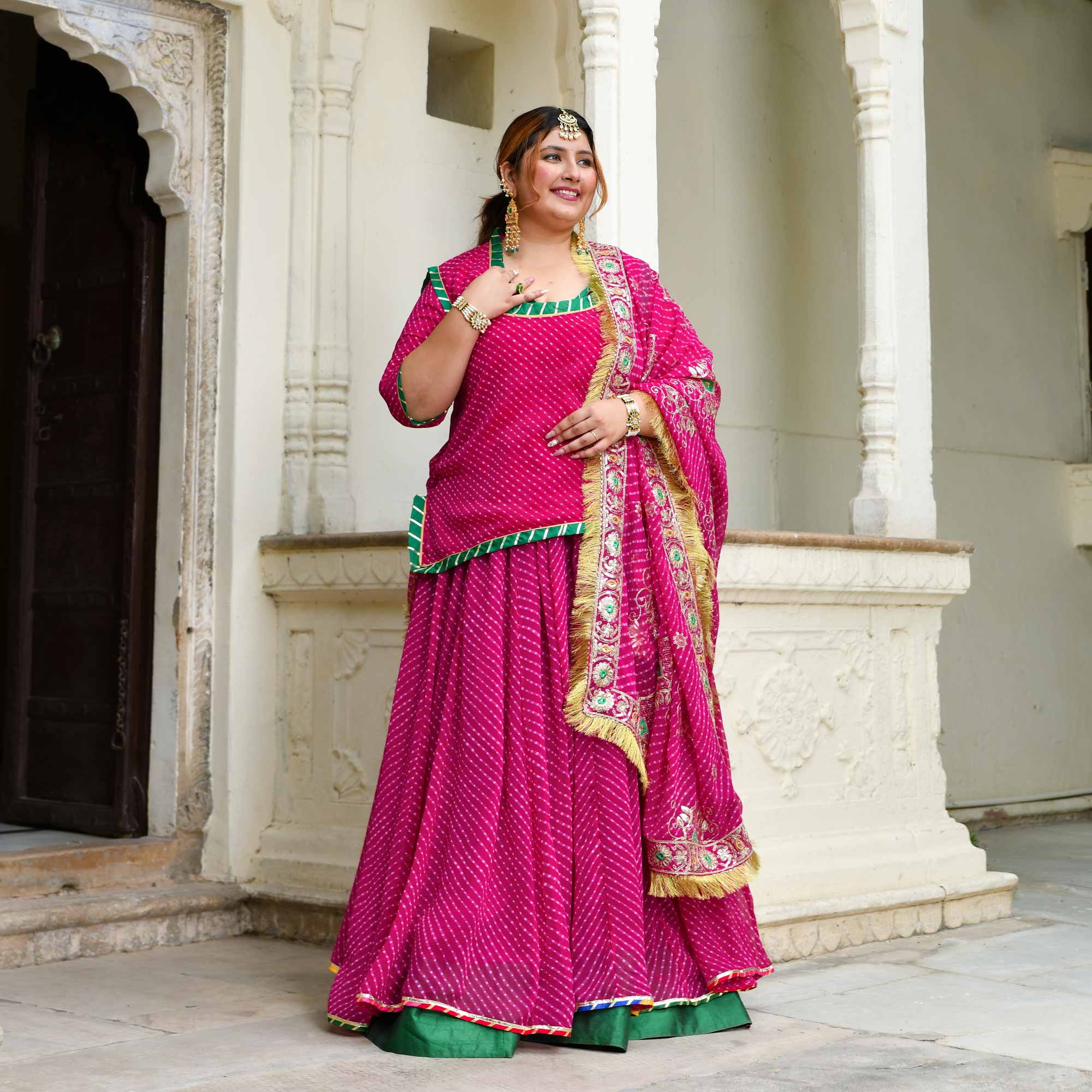 Kohinoor-Rani Pink Mothra Embroidered Poshak Lehenga Set - Image 11