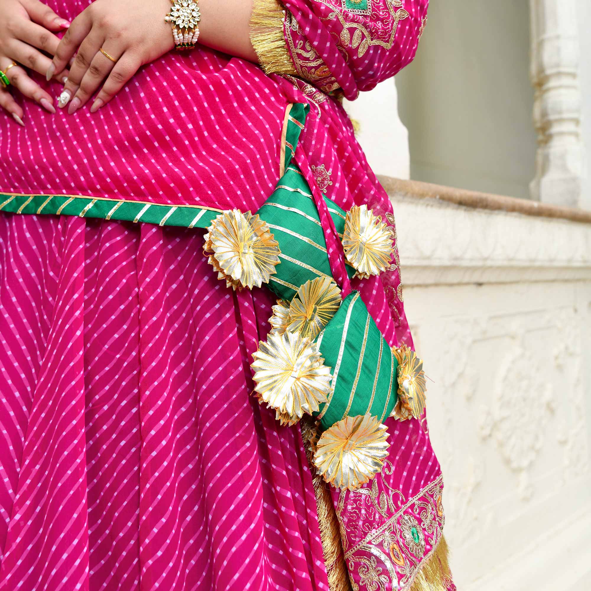 Kohinoor-Rani Pink Mothra Embroidered Poshak Lehenga Set - Image 16