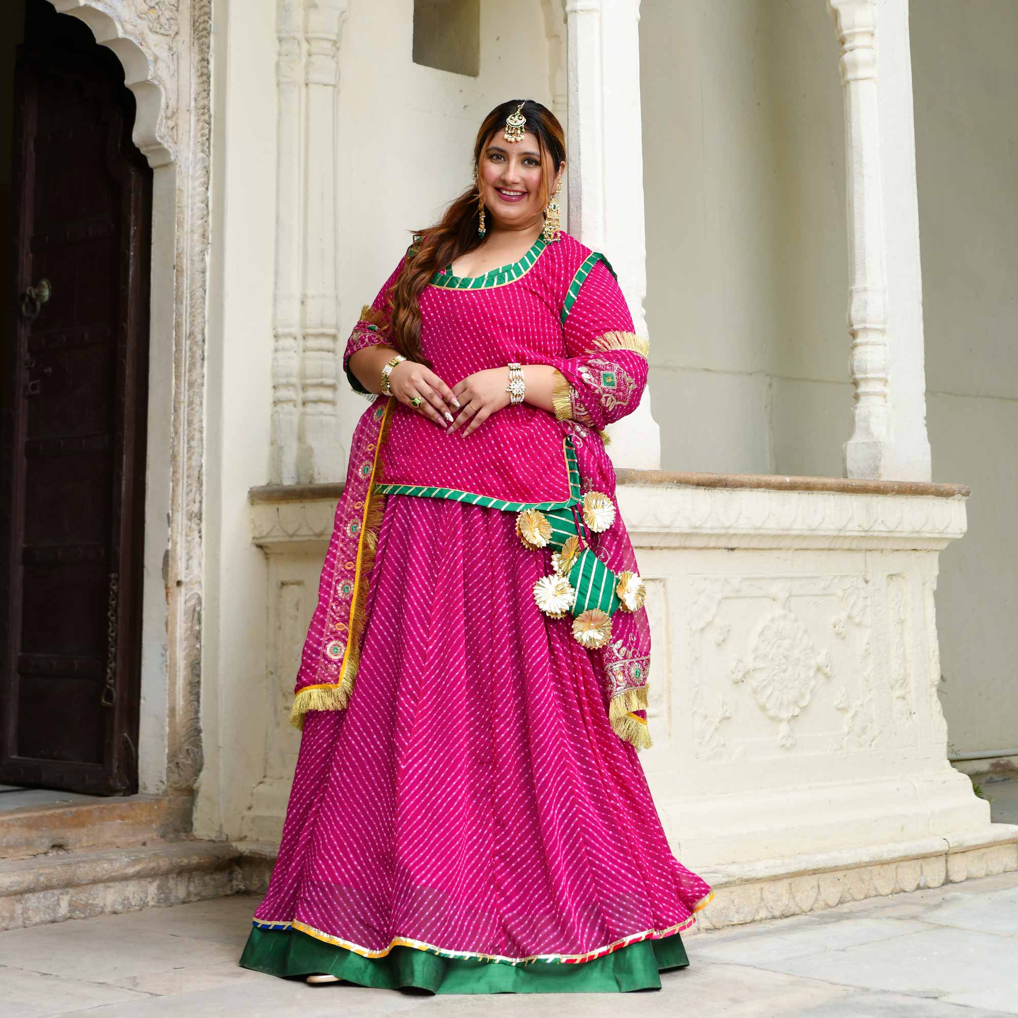 Kohinoor-Rani Pink Mothra Embroidered Poshak Lehenga Set - Image 7