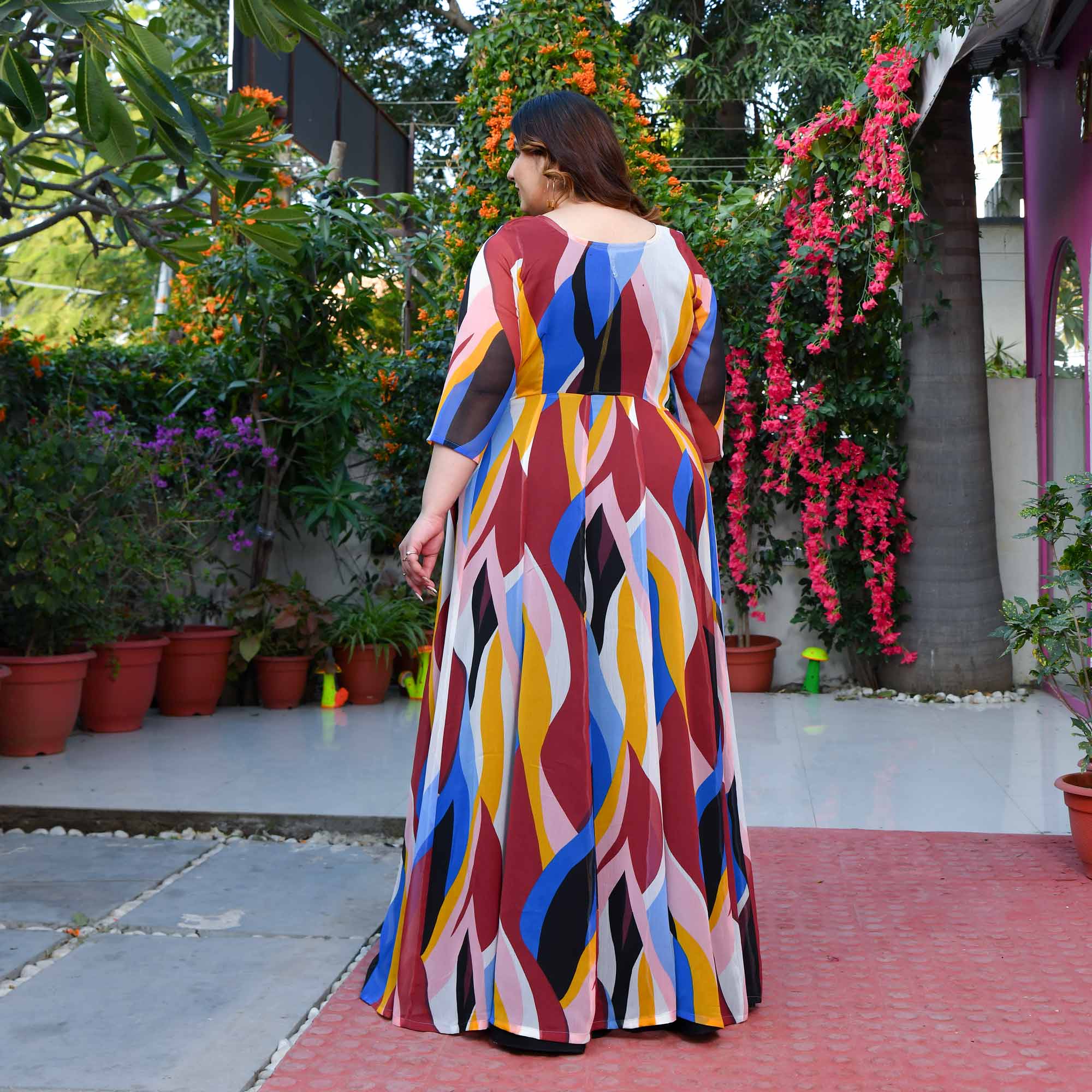 London- Black & Mustard Flowy Georgette Cape Set - Image 8