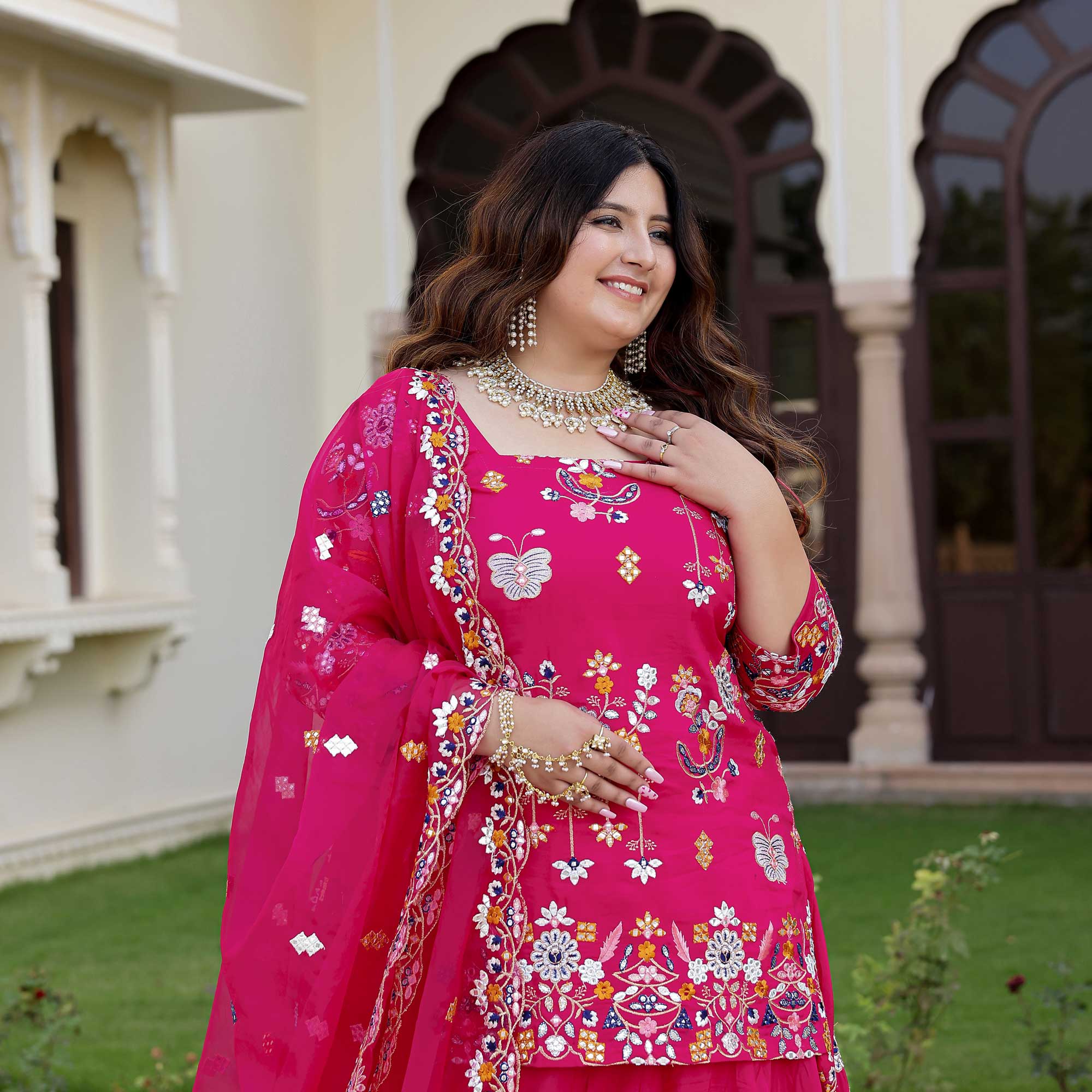 Magnetic Magenta Floral Embroidered Lehenga Set - Image 5