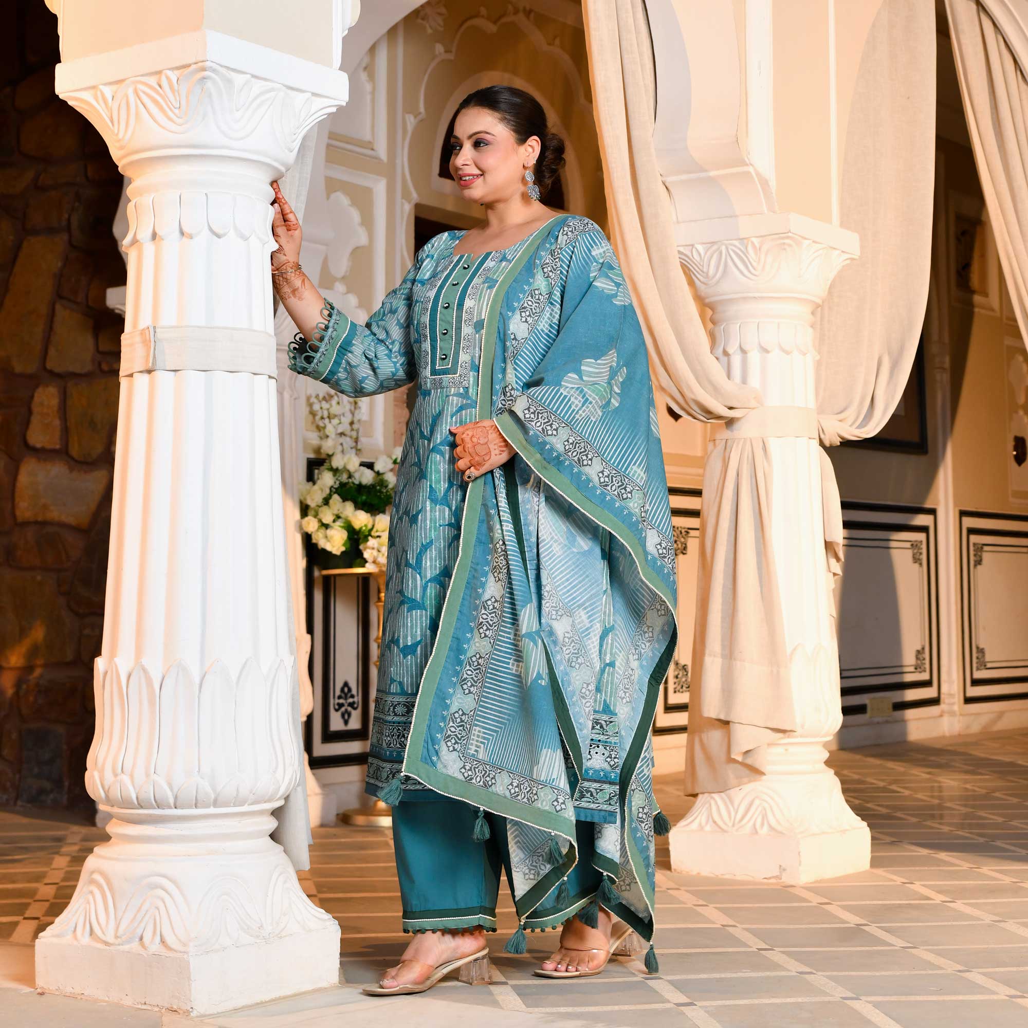 Marble Teal Floral Schiffli Embroidered Suit Set - Image 9