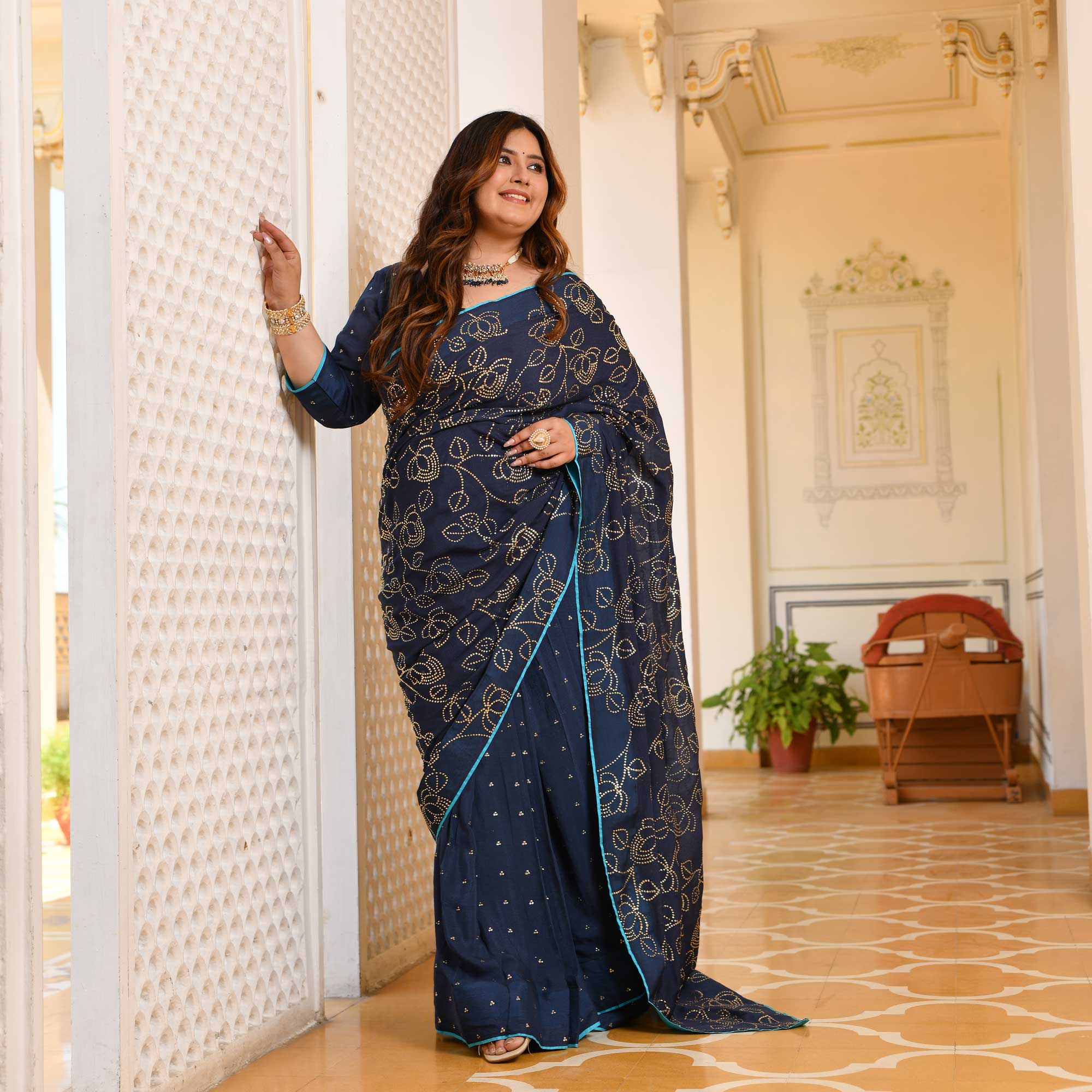 Neel Ratan- Navy Blue & Gold Embroidered Pre-drape Saree Set - Image 7