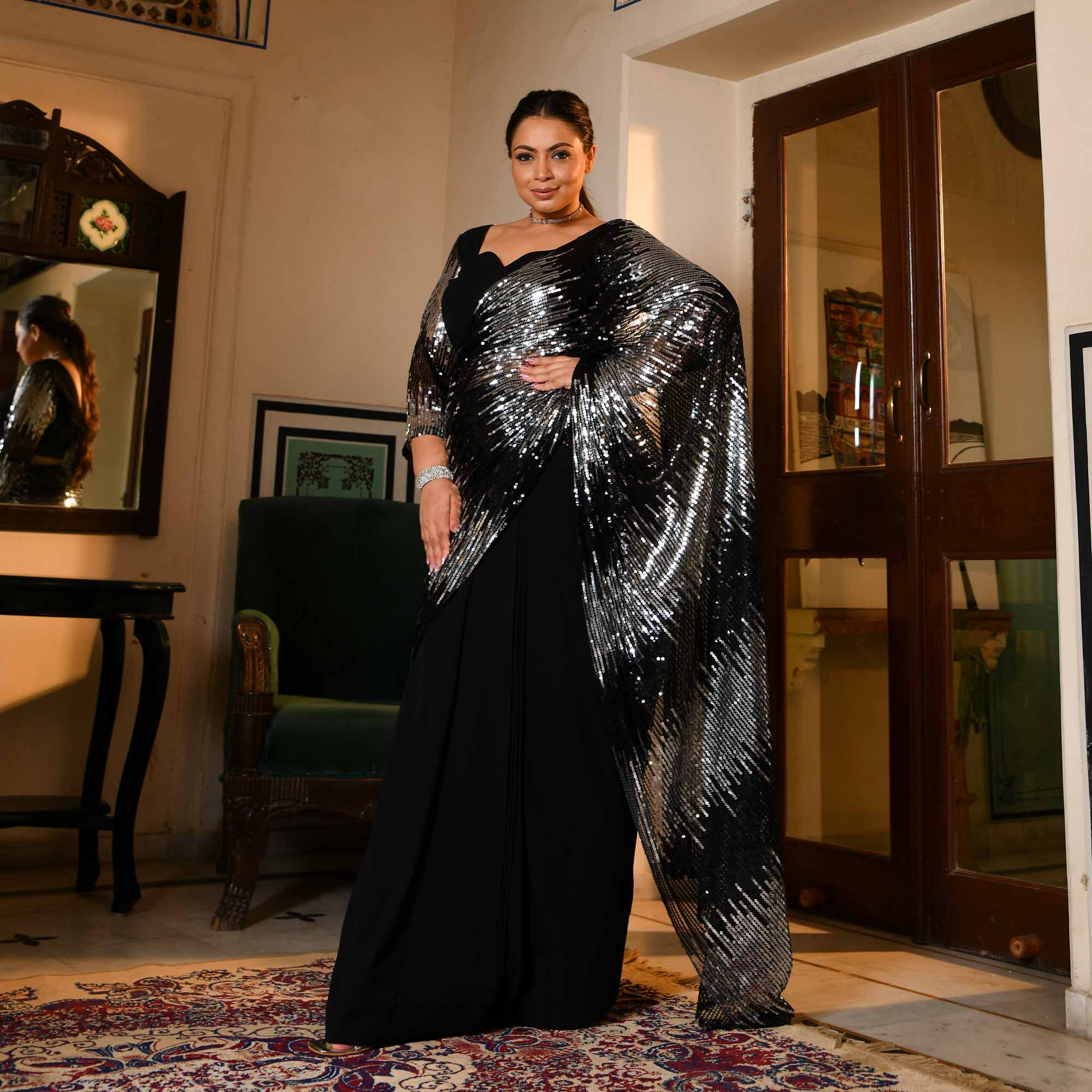 Silver Ice- Black And Silver Sparkle Georgette Pre-Drape Saree - Image 8
